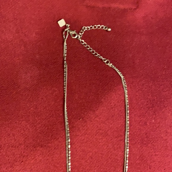 Long silver necklace with Diamond crusted tear drops by Banana Republic - Picture 4 of 4